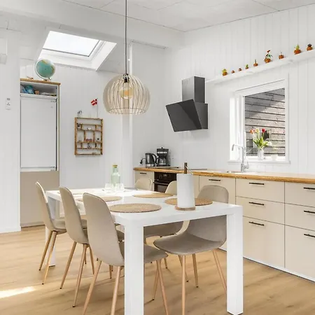 Angelita - 50m From The Sea By Interhome 펜션
